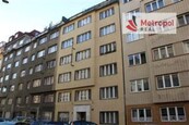 Světlý 1+kk s terasou, 40m2, Praha 2 - Na Výtoni, cena 10500 CZK / objekt / měsíc, nabízí Metropol Real