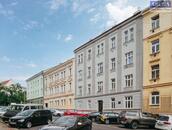 Prodej bytu 2+kk, plocha 49,9 m2, 4. NP, Praha 4 Podolí, cena 6863000 CZK / objekt, nabízí ARCHA realitní kancelář