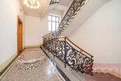 Pronájem luxusního bytu: Praha 2 - Vinohrady, Ibsenova, cena 6000 EUR / objekt / měsíc, nabízí 