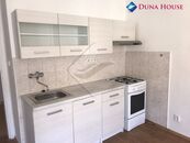 Pronájem bytu 1+kk / 29m2, Oblouková, Praha-Vršovice, cena 13000 CZK / objekt / měsíc, nabízí Duna House