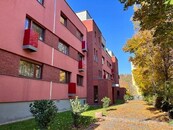 Novostavba 4+1 (119 m2)+ terasa (20 m2), garážové stání- Praha 4 Michle, Tigridova- pronájem, cena 36000 CZK / objekt / měsíc, nabízí Agentura Quick Service